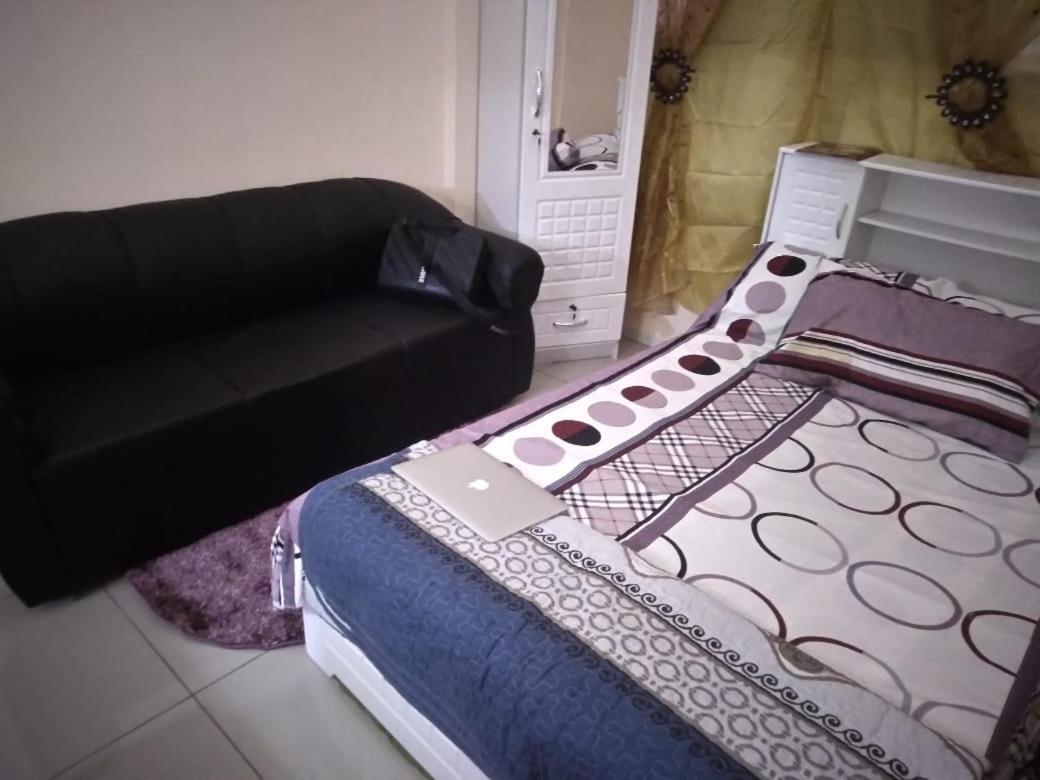 Dubai Creeck Realty Hostel Deluxe Studios Екстериор снимка